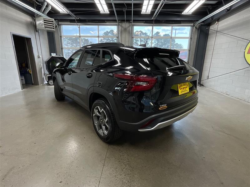 2024 CHEVROLET TRAX LT
