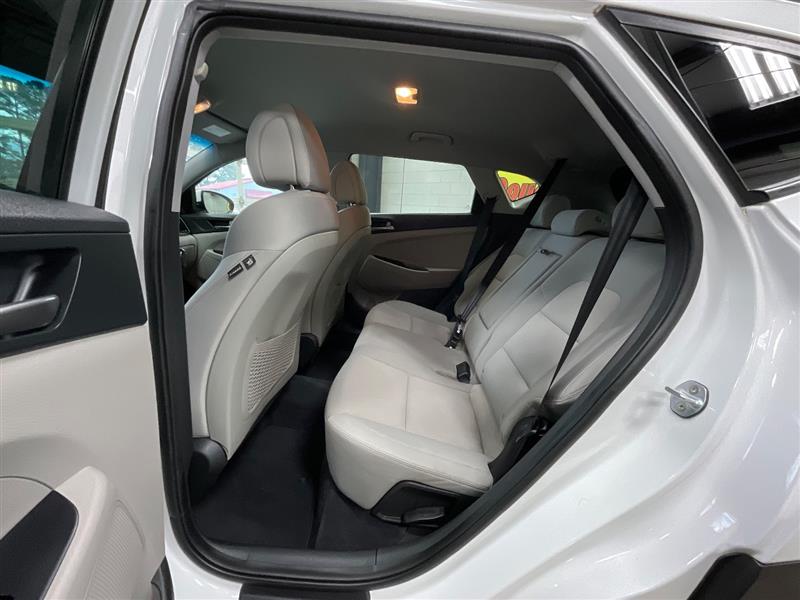 2018 HYUNDAI TUCSON SEL