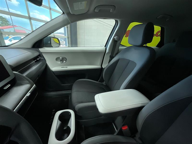 2023 HYUNDAI IONIQ 5 SE