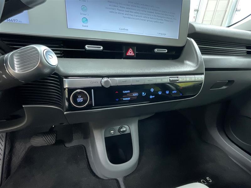 2023 HYUNDAI IONIQ 5 SE