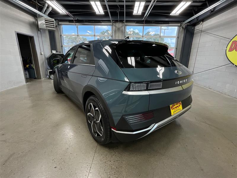 2023 HYUNDAI IONIQ 5 SE