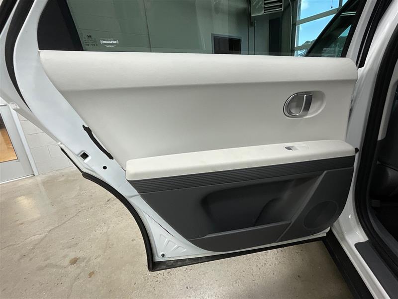 2024 HYUNDAI IONIQ 5 SE