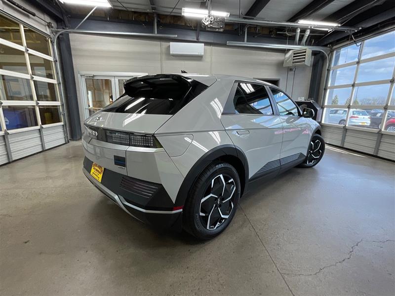 2024 HYUNDAI IONIQ 5 SEL