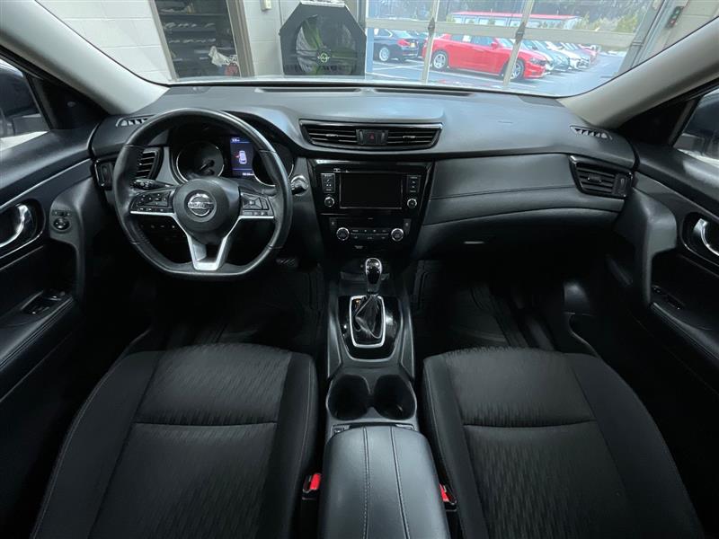 2019 NISSAN ROGUE SV