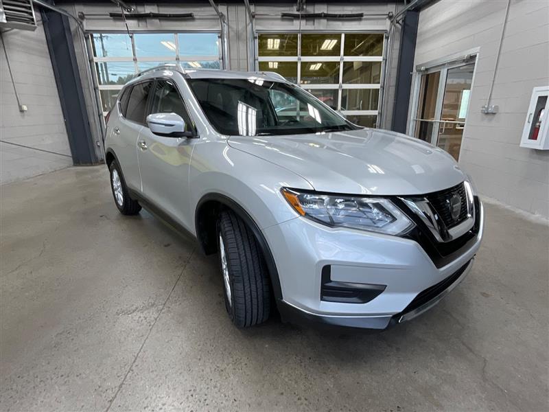 2019 NISSAN ROGUE SV
