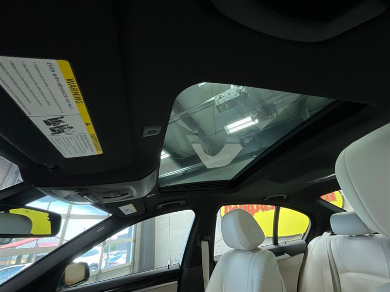 2015 BMW 5 SERIES 528i xDrive