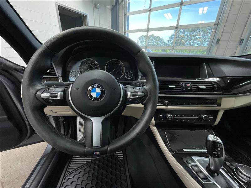 2015 BMW 5 SERIES 528i xDrive