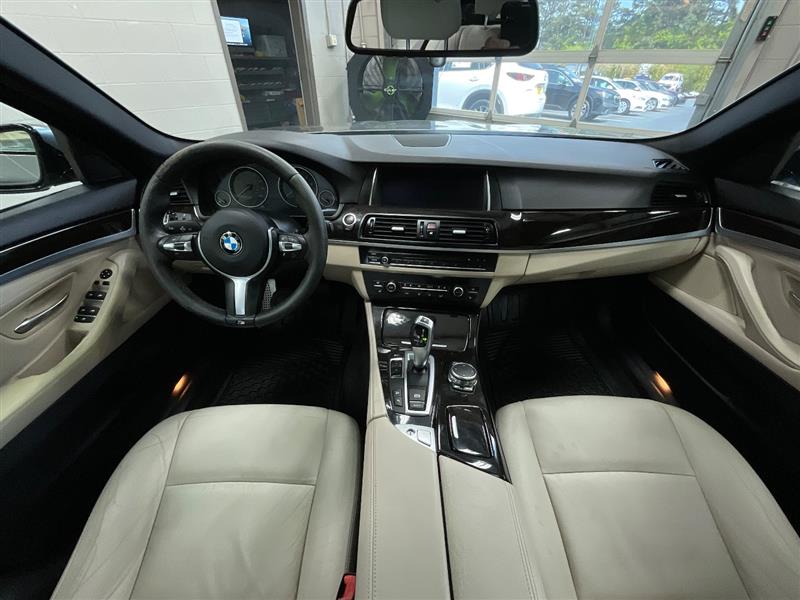 2015 BMW 5 SERIES 528i xDrive