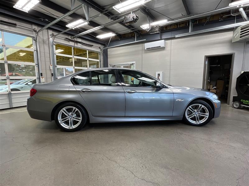 2015 BMW 5 SERIES 528i xDrive