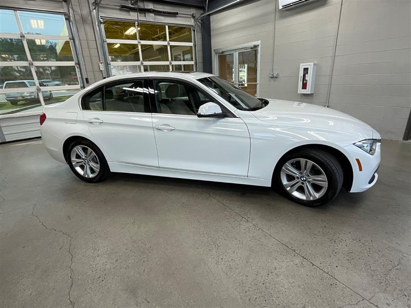 2017 BMW 3 SERIES 330i