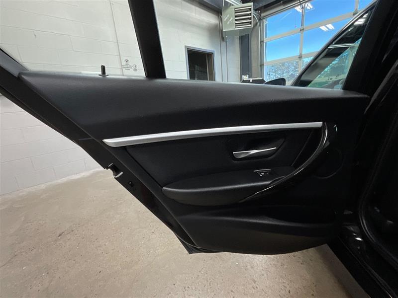 2018 BMW 3 SERIES 330i