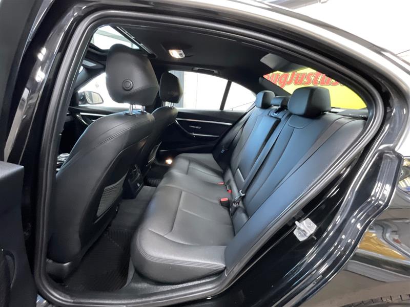 2018 BMW 3 SERIES 330i
