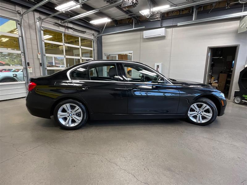 2018 BMW 3 SERIES 330i
