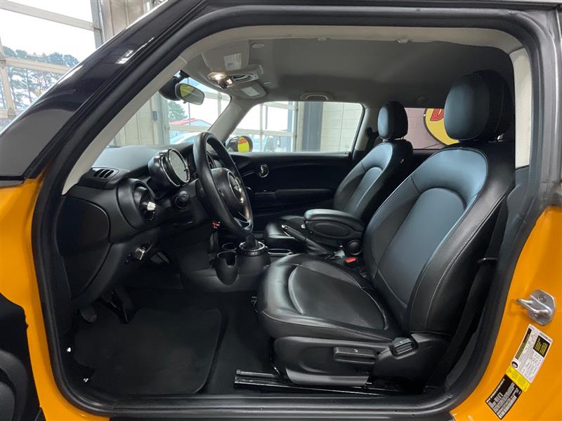 2015 MINI COOPER HARDTOP 