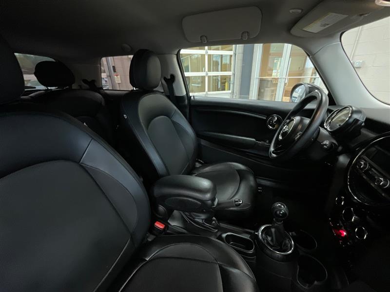 2015 MINI COOPER HARDTOP 