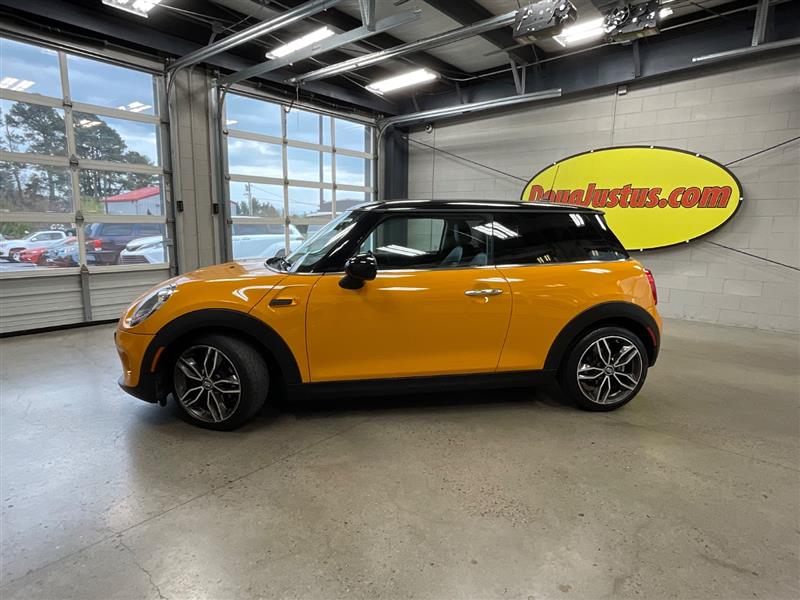 2015 MINI COOPER HARDTOP 