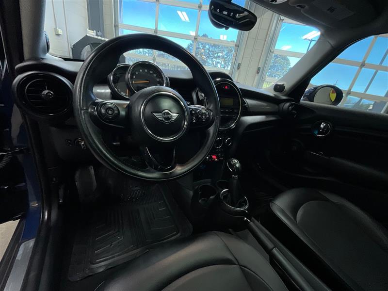 2016 MINI HARDTOP 4 DOOR 