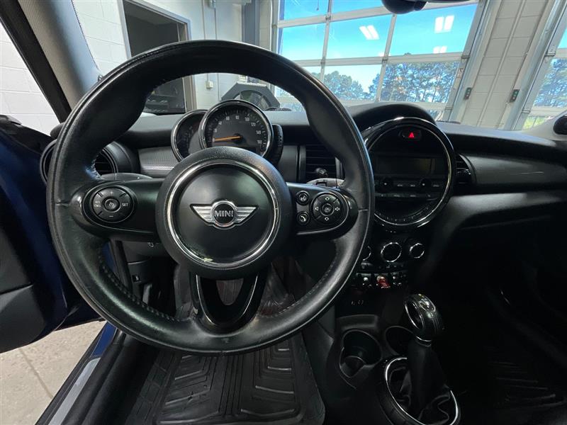 2016 MINI HARDTOP 4 DOOR 