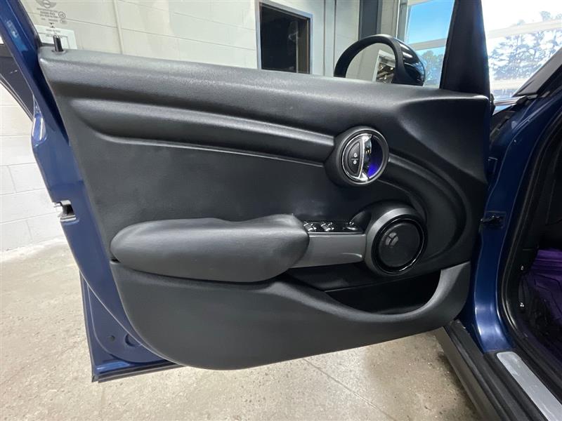 2016 MINI HARDTOP 4 DOOR 