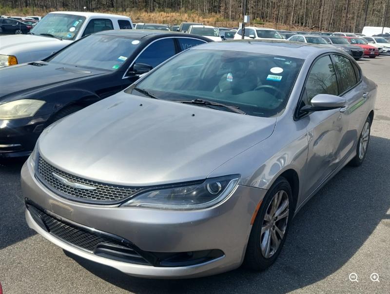 Silver 2015 Chrysler 200 S Sedan FWD Sedan Front-Wheel Drive Automatic