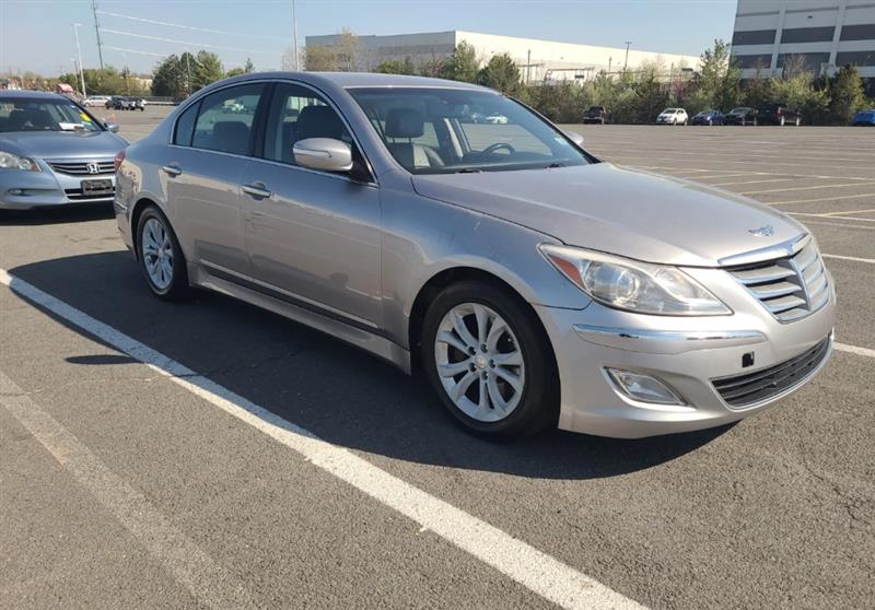 Gray 2013 Hyundai Genesis 3.8 RWD Sedan Rear-Wheel Drive Automatic