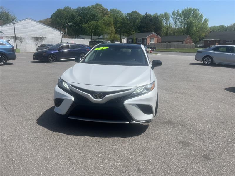2019 TOYOTA CAMRY XSE