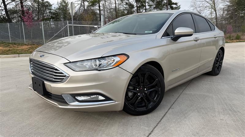 Ford Fusion Hybrid SE FWD