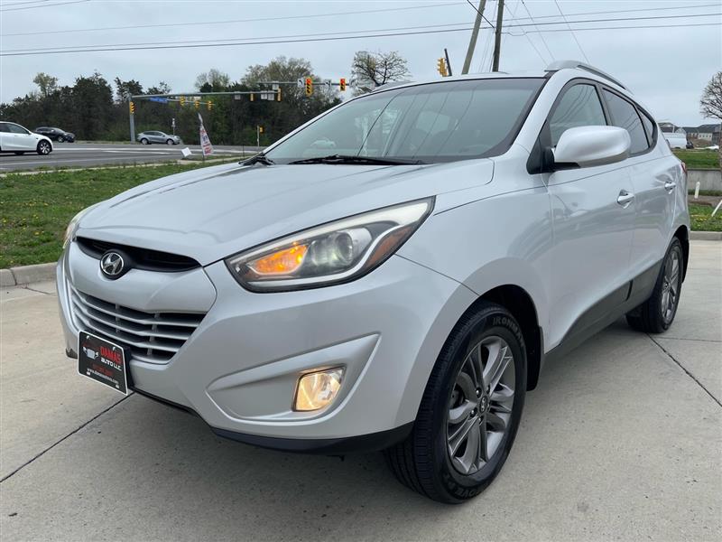 2014 HYUNDAI TUCSON SE