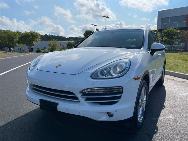 2014 PORSCHE CAYENNE AWD