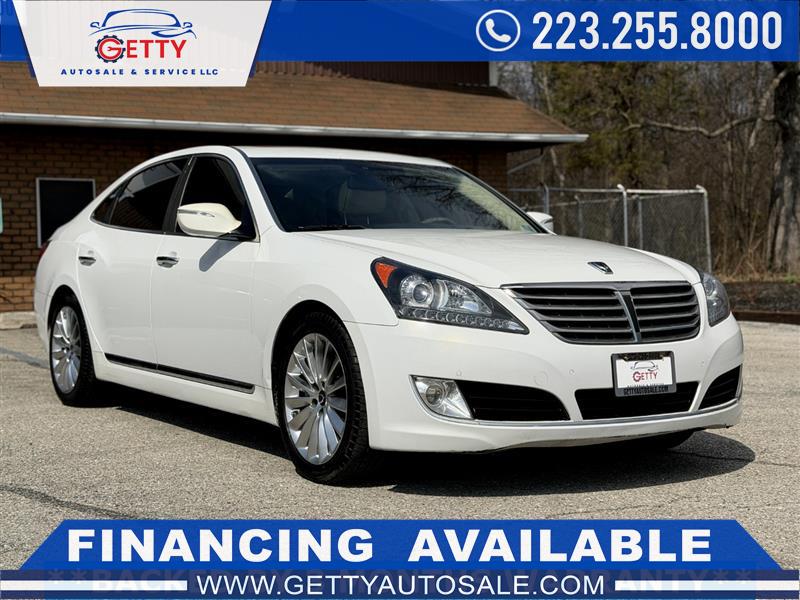 White 2014 Hyundai Equus Signature RWD Sedan Rear-Wheel Drive Automatic