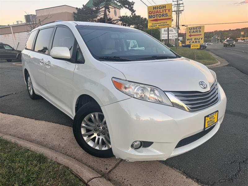 2017 TOYOTA SIENNA XLE AUTO ACCESS SEAT/XLE/XLE PREMIUM/LIMITED/LIMITED PREMIUM