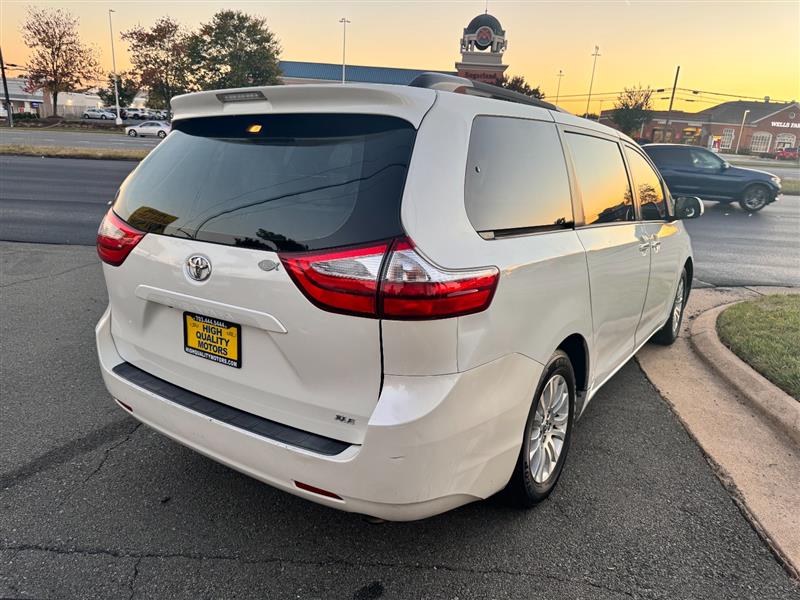 2017 TOYOTA SIENNA XLE AUTO ACCESS SEAT/XLE/XLE PREMIUM/LIMITED/LIMITED PREMIUM