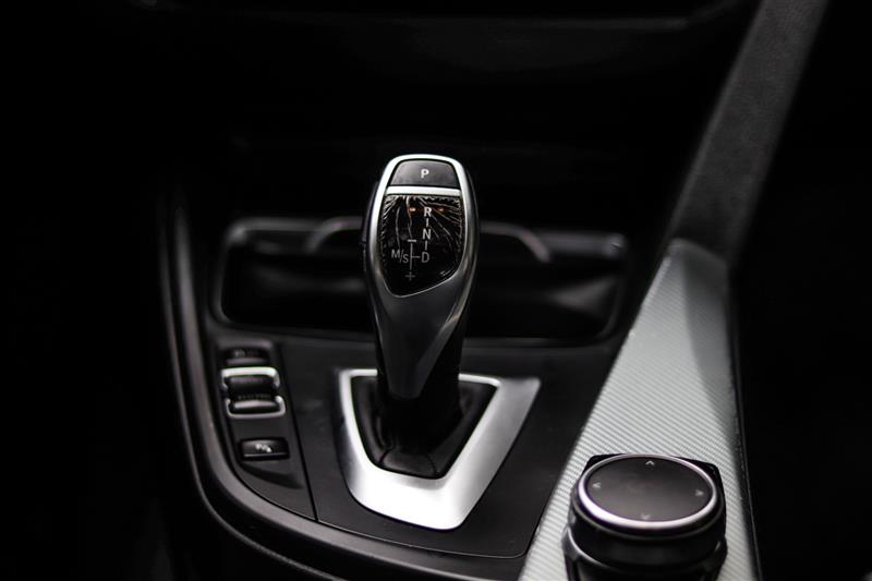 2018 BMW 3 SERIES 330i xDrive