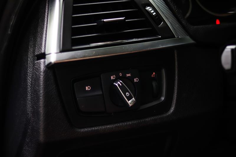 2018 BMW 3 SERIES 330i xDrive