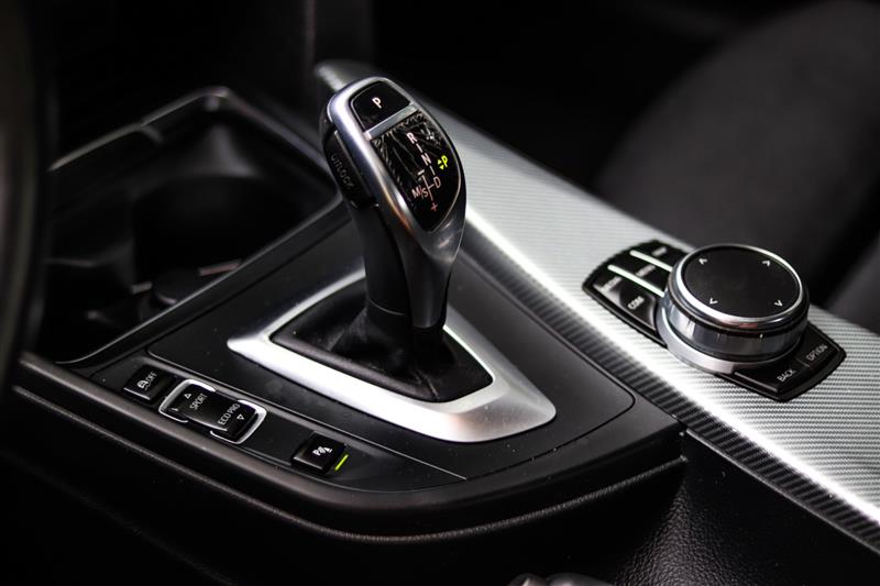 2018 BMW 3 SERIES 330i xDrive