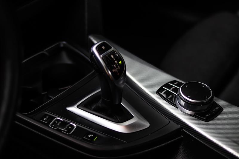 2018 BMW 3 SERIES 330i xDrive