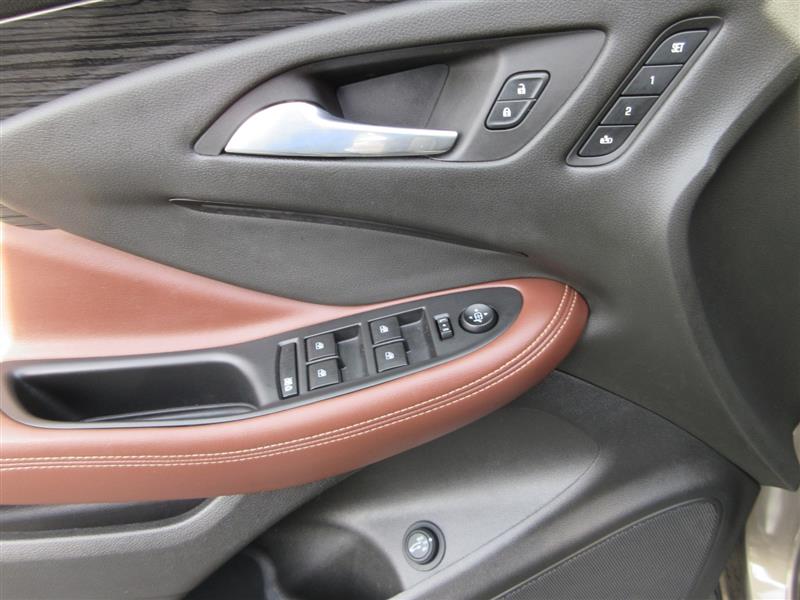 2017 Buick Envision Essence - Photo 12