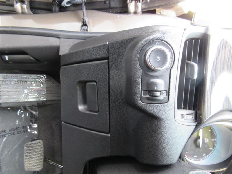 2017 Buick Envision Essence - Photo 13