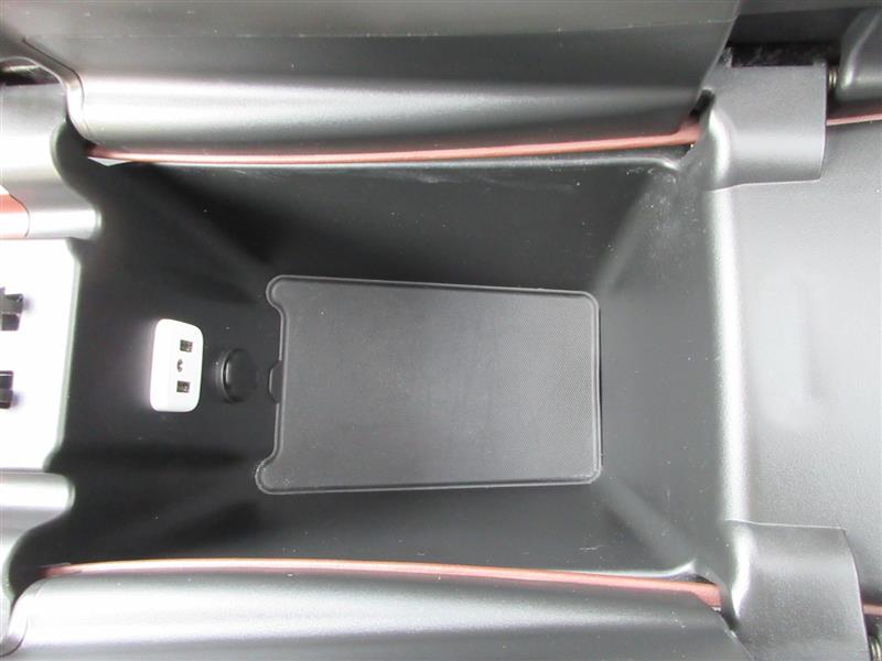 2017 Buick Envision Essence - Photo 18