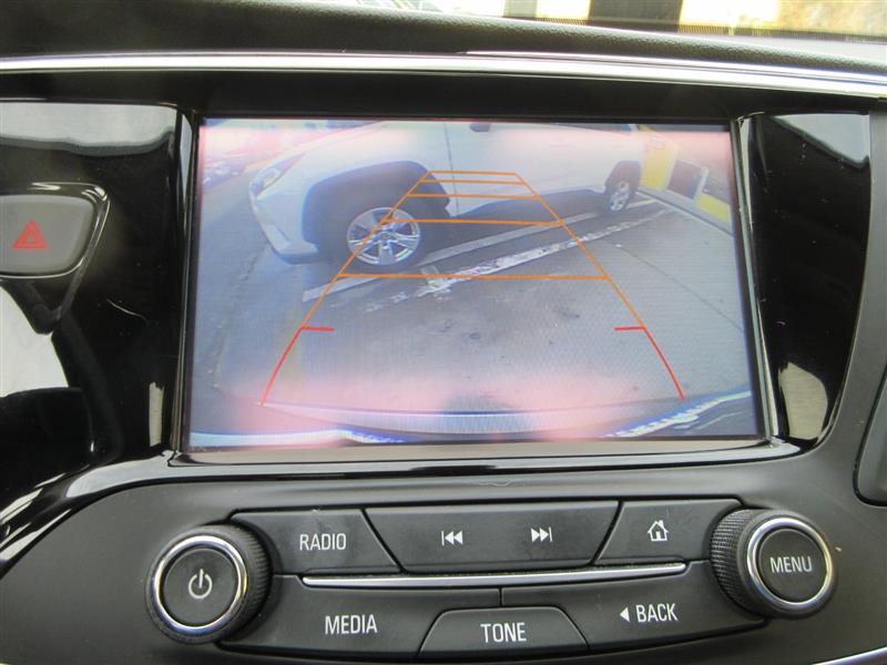 2017 Buick Envision Essence - Photo 22