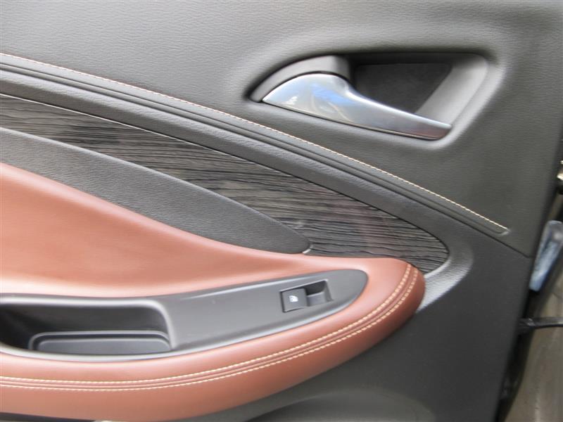 2017 Buick Envision Essence - Photo 28