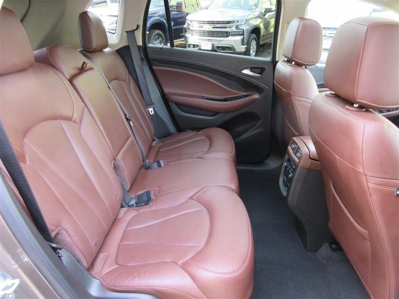 2017 Buick Envision Essence - Photo 32