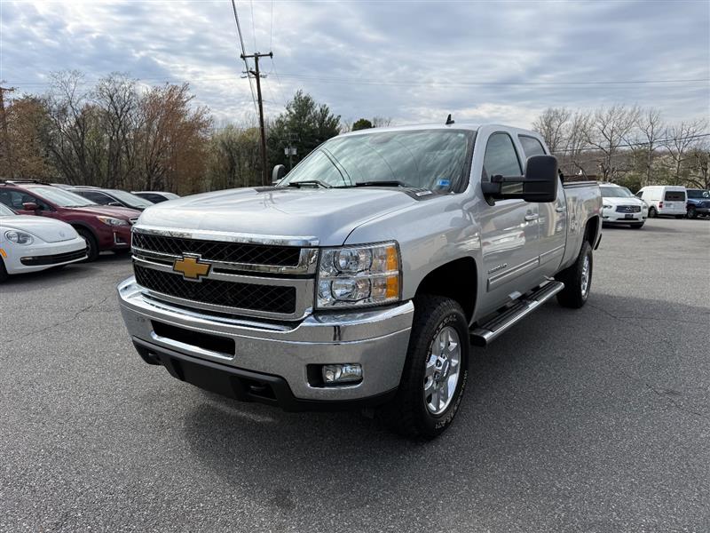 2013 Chevrolet Silverado 2500HD LTZ Crew Cab 4WD