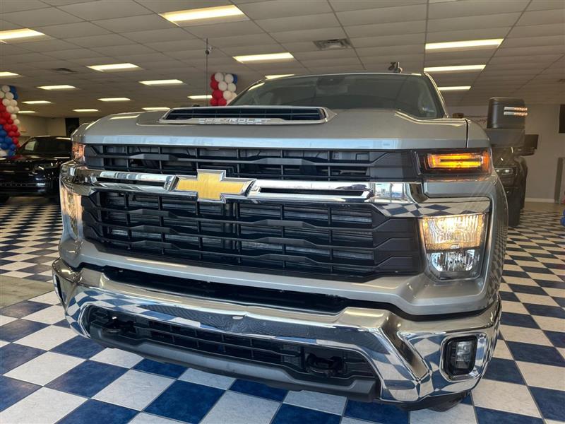 2025 Chevrolet Silverado 2500HD LT Crew Cab 4WD
