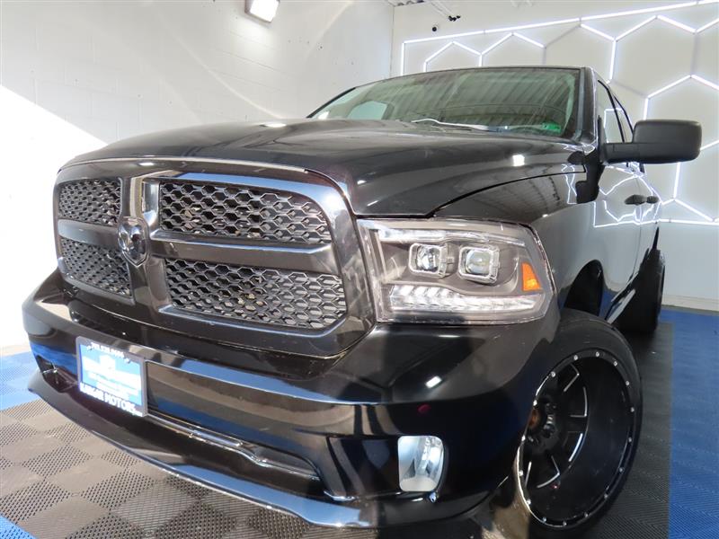 2014 RAM 1500 Express Crew Cab 4WD