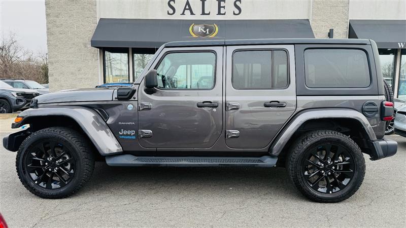 2022 Jeep Wrangler Unlimited Sahara 4XE - Photo 2