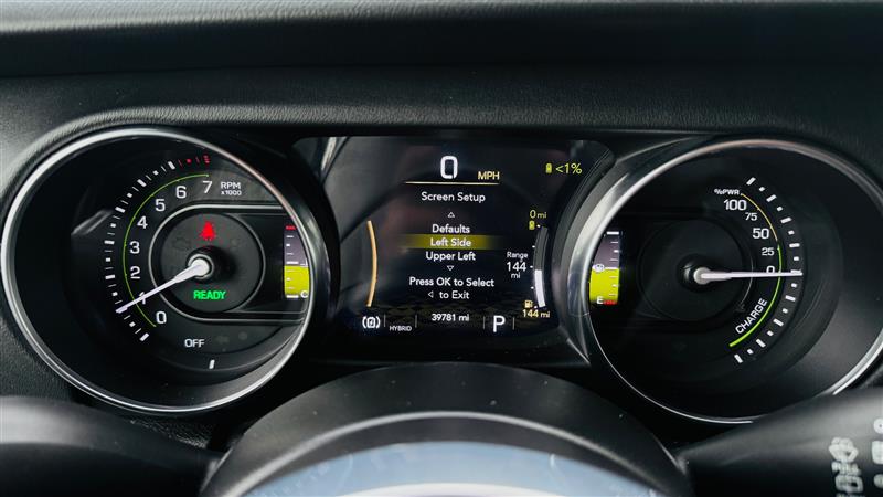 2022 Jeep Wrangler Unlimited Sahara 4XE - Photo 31