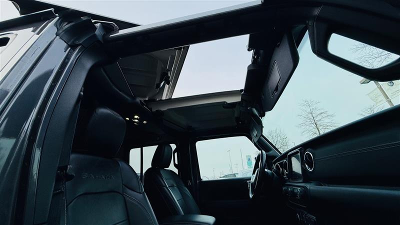 2022 Jeep Wrangler Unlimited Sahara 4XE - Photo 32