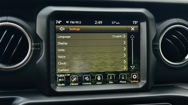 2022 Jeep Wrangler Unlimited Sahara 4XE - Photo 46