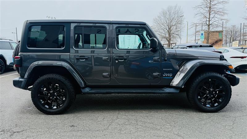 2022 Jeep Wrangler Unlimited Sahara 4XE - Photo 6